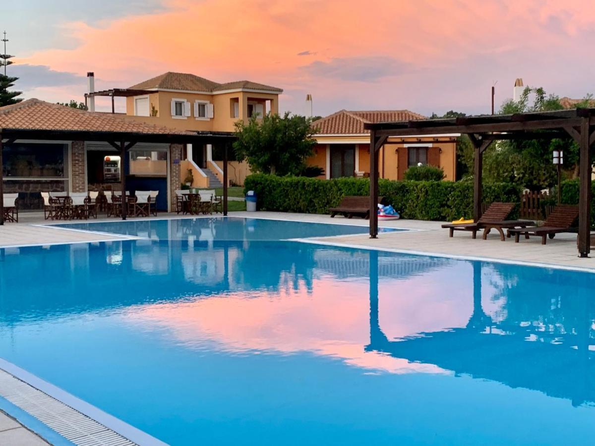 Boutique Hotel Ileas Village 아르쿠디 외부 사진