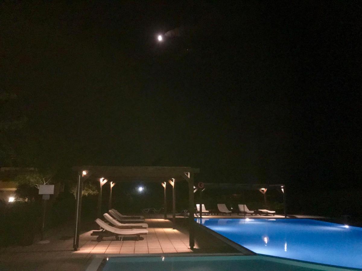 Boutique Hotel Ileas Village 아르쿠디 외부 사진